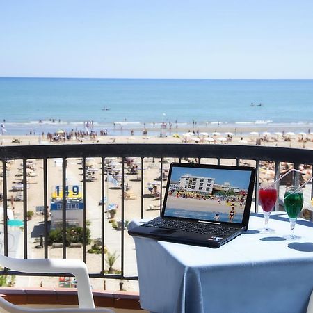 Hotel Usa Rimini Pokoj fotografie